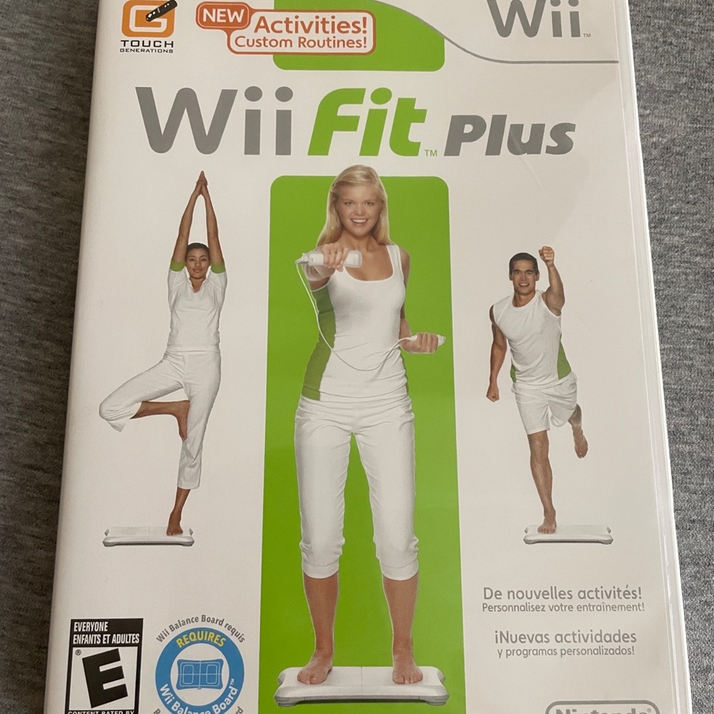 Nintendo Wii Fit Plus White & Green Game Case